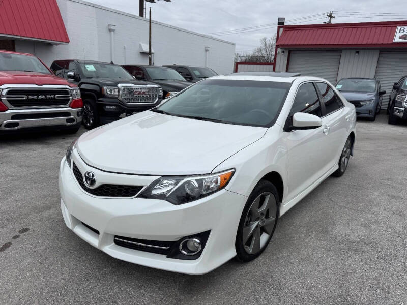 2014 Toyota Camry SE V6