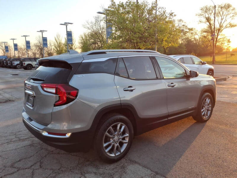 2024 GMC Terrain SLT