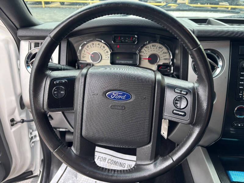 2012 Ford Expedition XLT