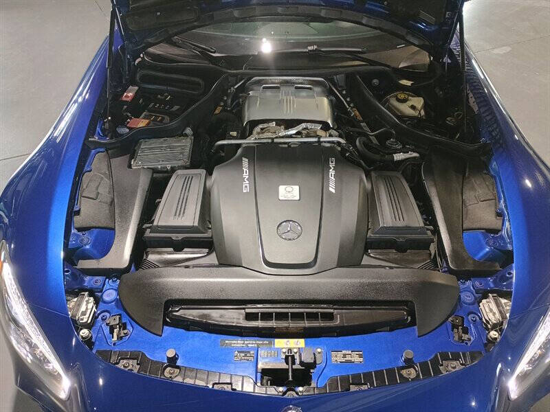 2016 Mercedes-Benz AMG GT 67