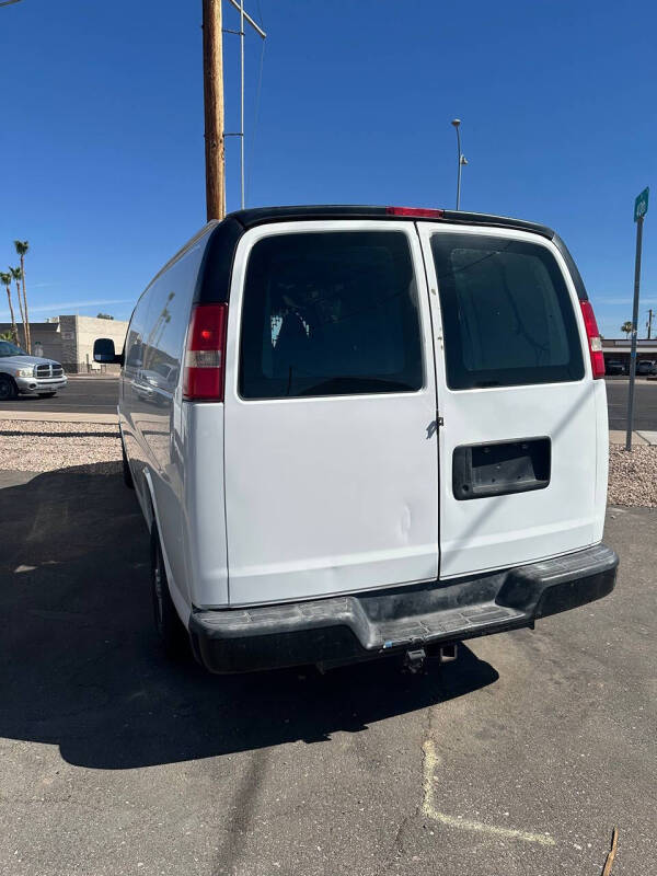 2017 GMC Savana 3500