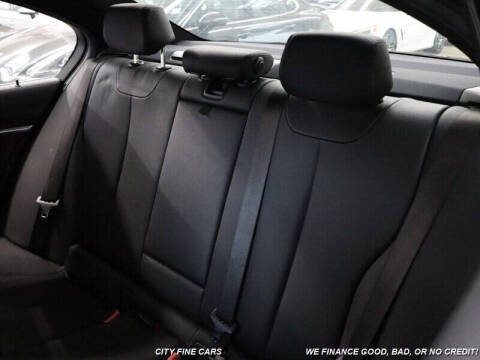 2018 BMW 3 Series 330e iPerformance