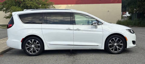 2017 Chrysler Pacifica Limited