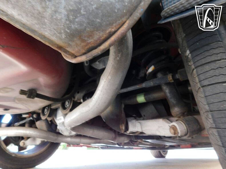 2002 Ford Thunderbird Deluxe