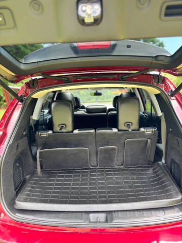 2020 Nissan Pathfinder SL