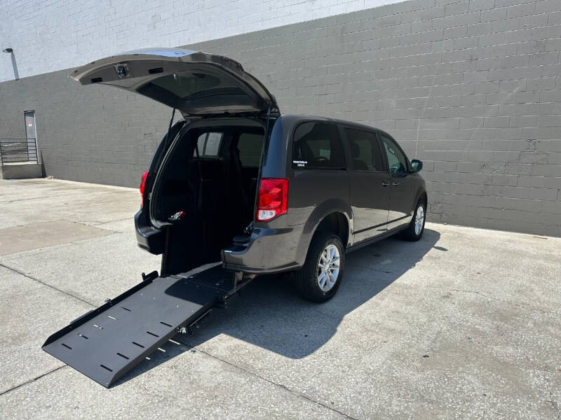 2020 Dodge Grand Caravan SE Plus