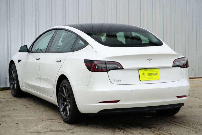 2021 Tesla Model 3 Standard Range Plus