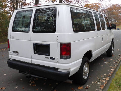 2012 Ford E-Series E-350 SD XL