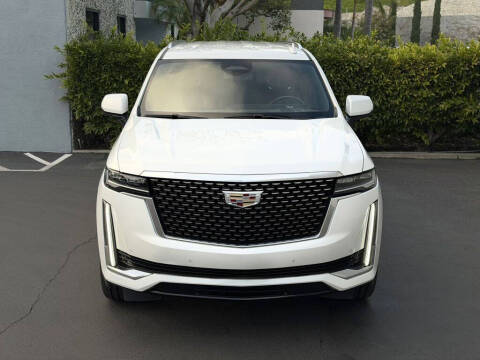 2022 Cadillac Escalade ESV Luxury