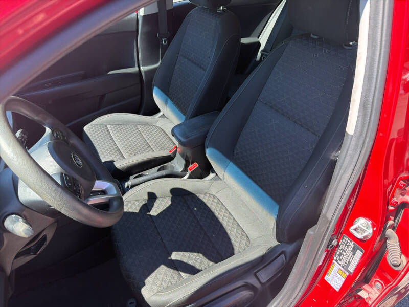 2019 Kia Rio 5-Door S