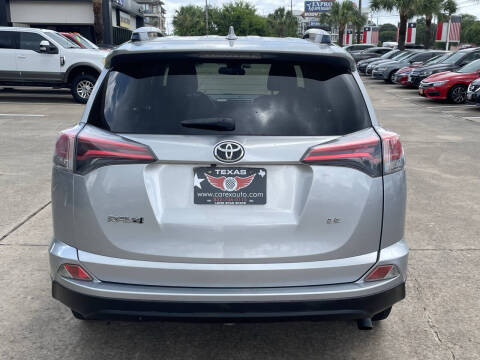 2018 Toyota RAV4 LE