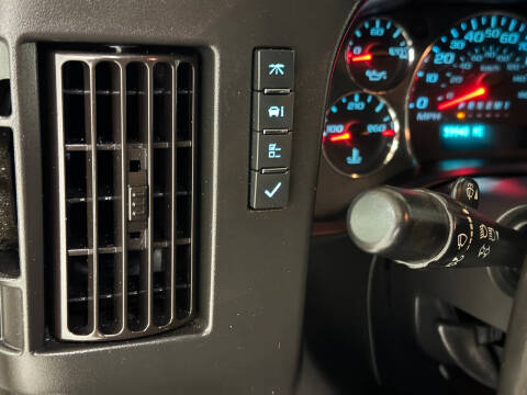 2021 Chevrolet Express 2500