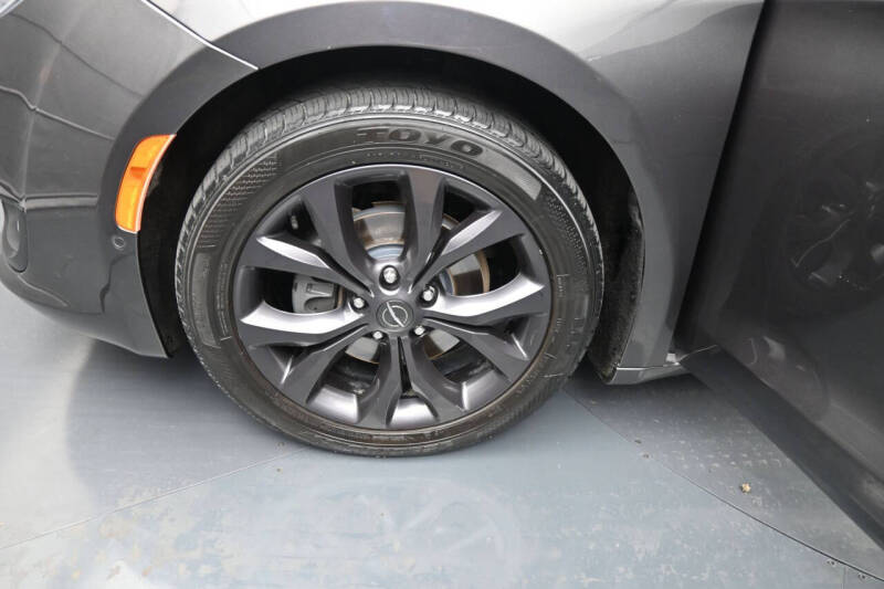 2019 Chrysler Pacifica Touring L Plus