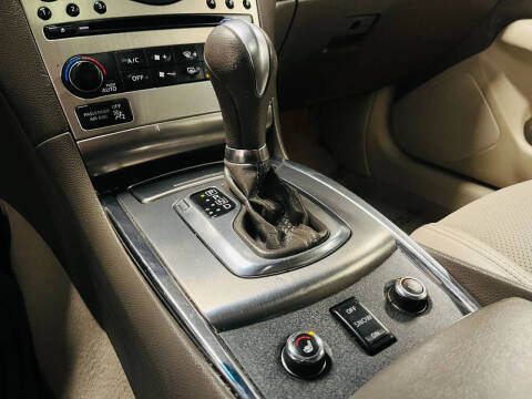 2011 Infiniti G25 Sedan x