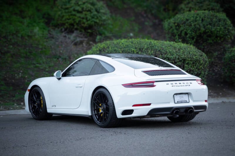 2019 Porsche 911 GTS photo 121