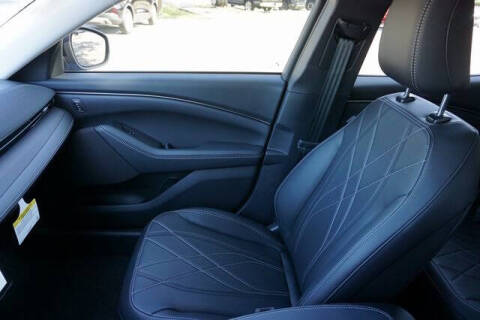 2025 Ford Mustang Mach-E Select