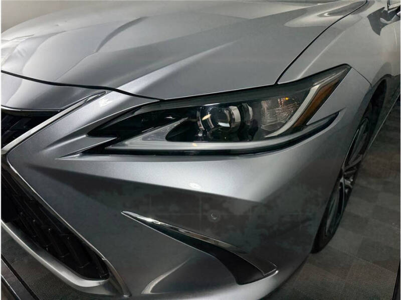 2022 Lexus ES 350