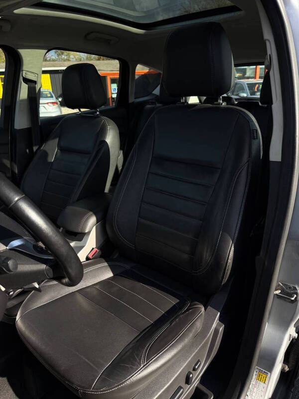 2013 Ford C-MAX Hybrid SEL