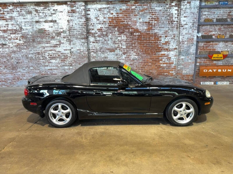 2002 Mazda MX-5 Miata
