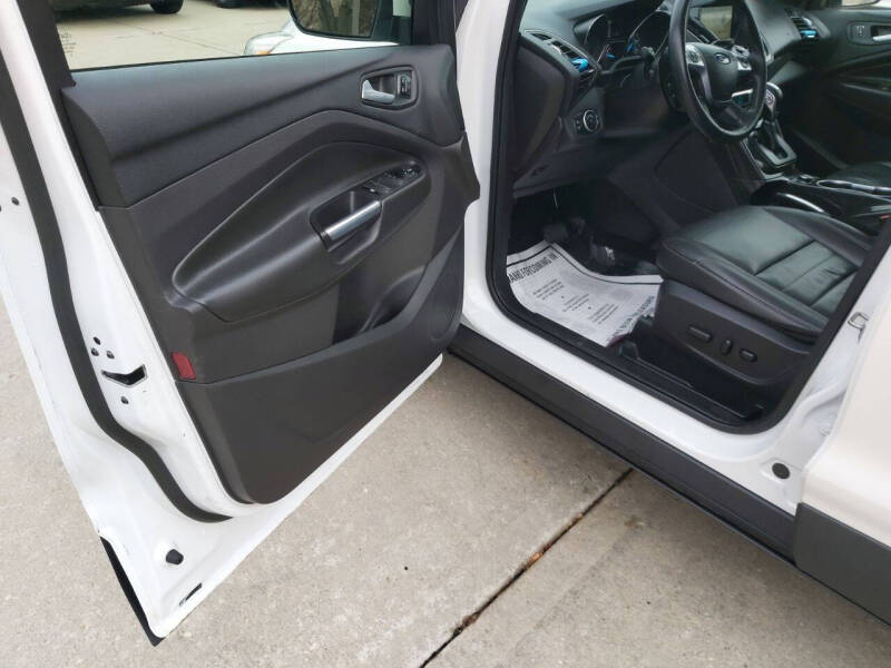 2016 Ford Escape Titanium