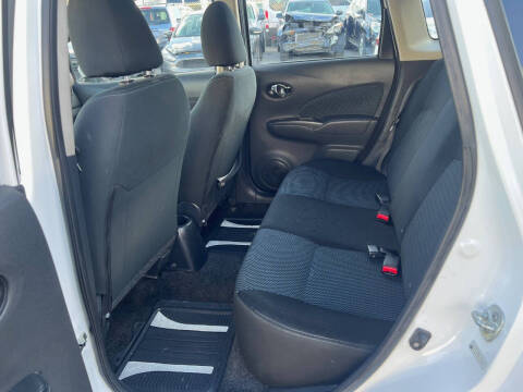 2016 Nissan Versa Note SV