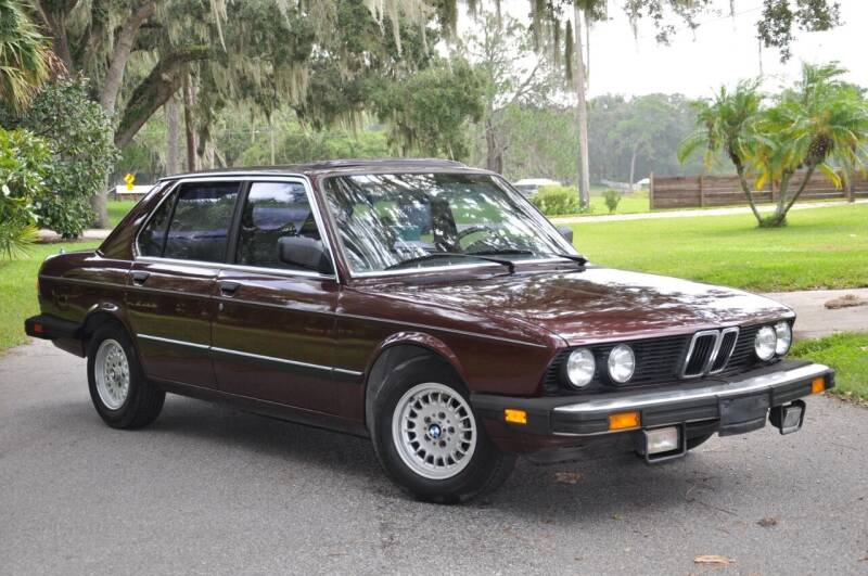 1984 BMW 5 Series for sale at Elite Motorcar, LLC in Deland FL
