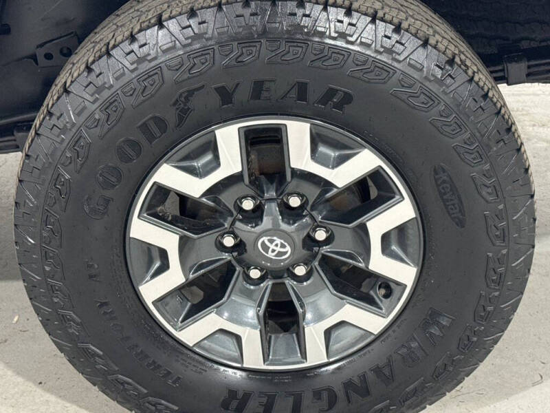 2023 Toyota Tacoma TRD Off-Road