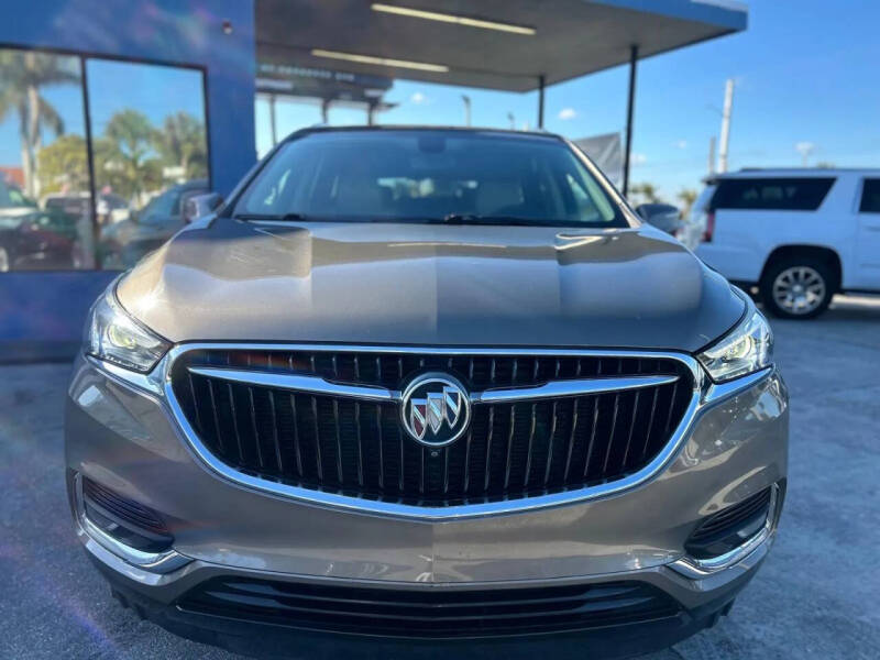 2020 Buick Enclave Essence