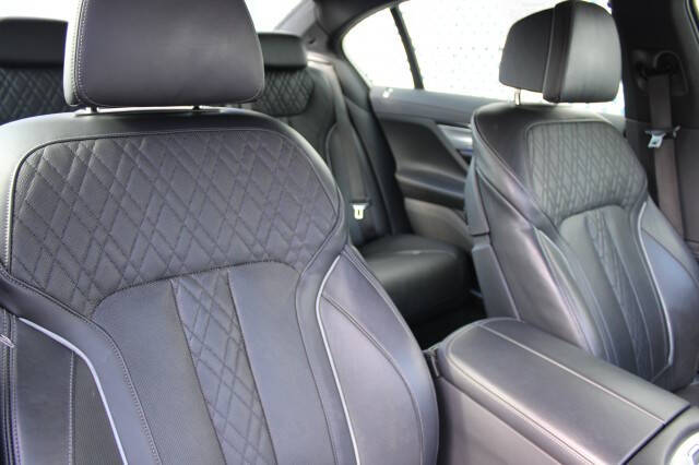 2019 BMW 7 Series 750i