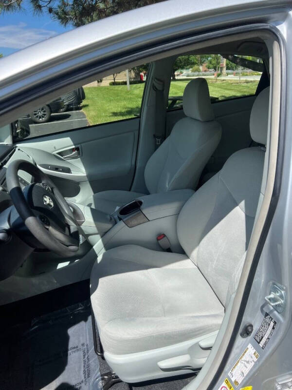 2015 Toyota Prius Three
