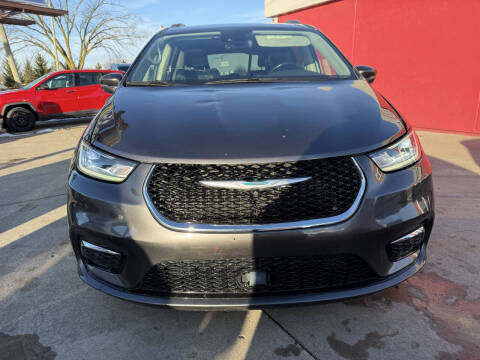 2021 Chrysler Pacifica Hybrid Touring L