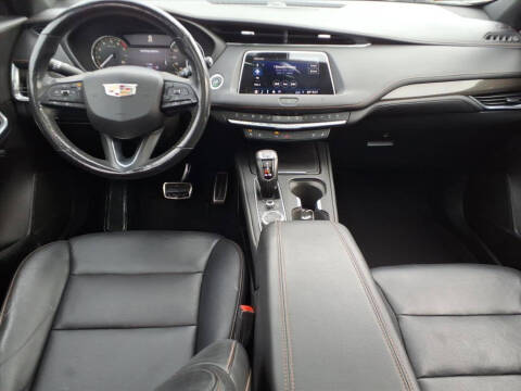 2019 Cadillac XT4 Sport