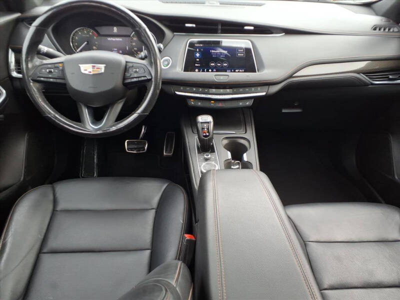 2019 Cadillac XT4 Sport