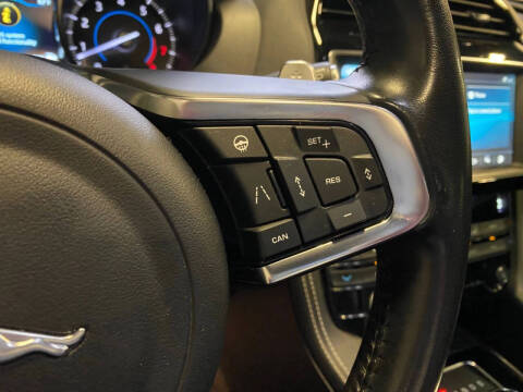 2019 Jaguar F-PACE S