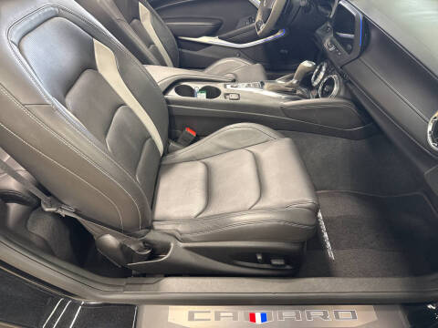 2024 Chevrolet Camaro LT