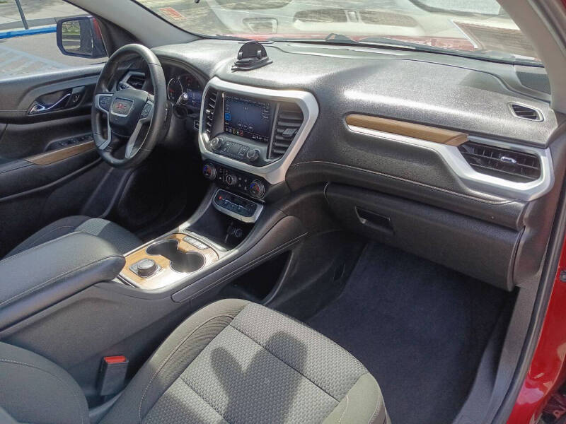 2021 GMC Acadia SLE