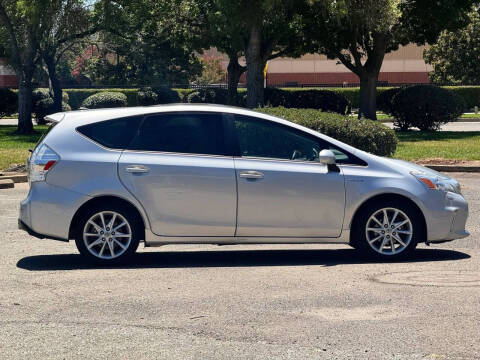 2012 Toyota Prius v