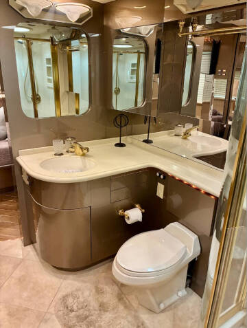 2000 Prevost XL HD 4060