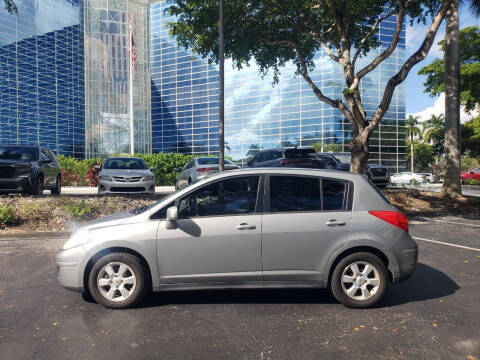 2012 Nissan Versa 1.8 S