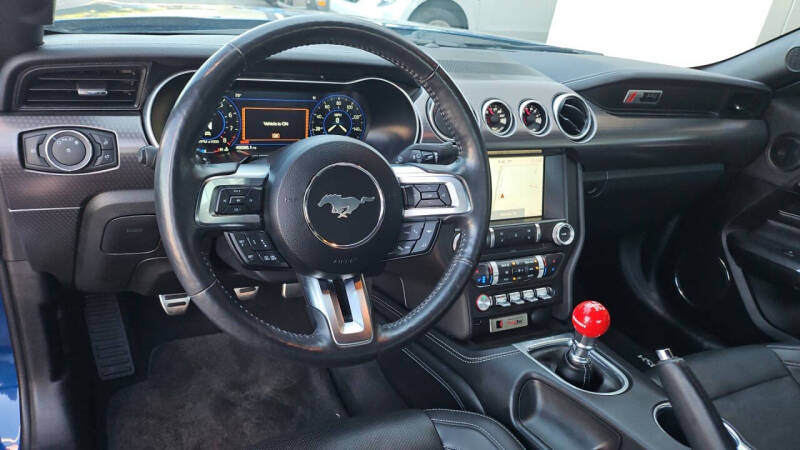 2022 Ford Mustang