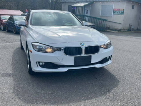 2013 BMW 3 Series 328i