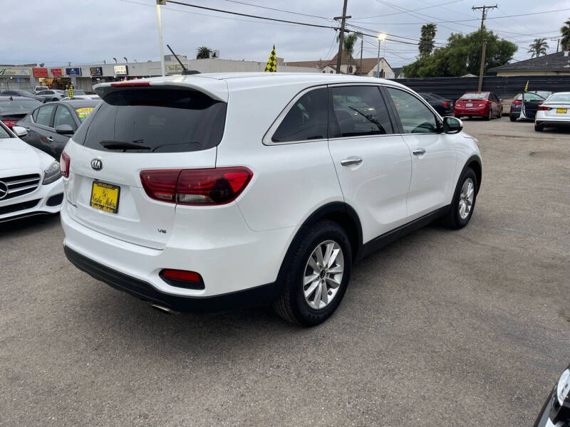2019 Kia Sorento LX V6