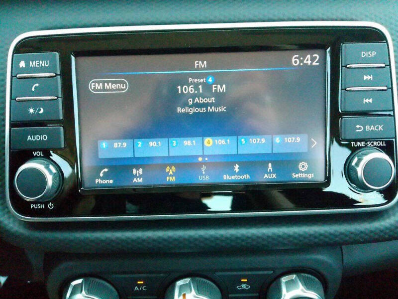 2025 Nissan Kicks Play S