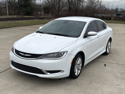 2016 Chrysler 200 for sale at Mr. Auto in Hamilton OH