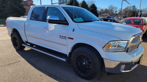 2017 RAM 1500 Laramie
