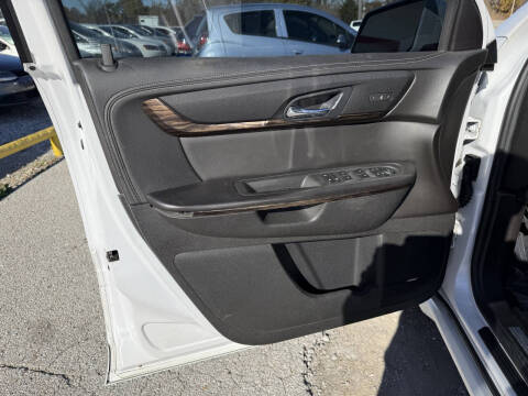 2016 GMC Acadia Denali