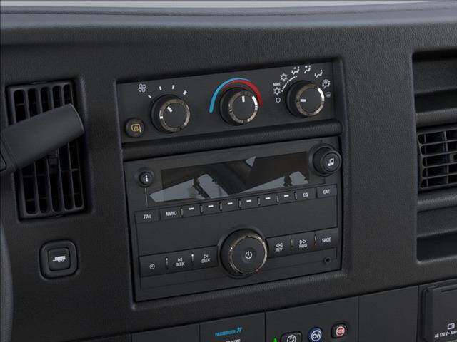 2025 GMC Savana 2500