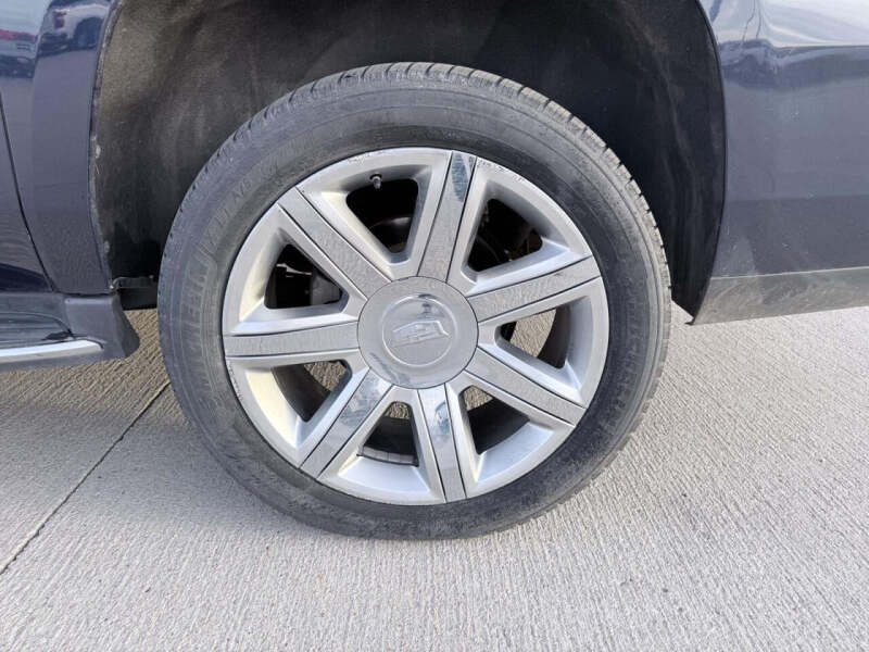 2017 Cadillac Escalade ESV Luxury