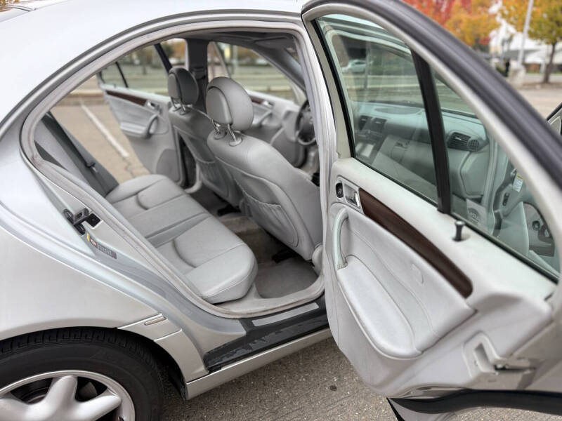 2003 Mercedes-Benz C-Class C 240