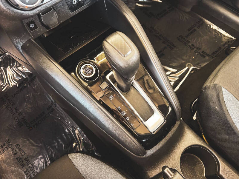 2023 Nissan Versa SV